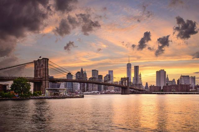 Buy tickets for El # 1 NYC Crucero en yate por Manhattan en el bote El # 1 NYC Crucero en yate por Manhattan en el bote