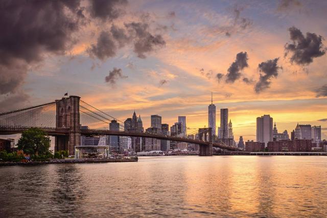 El # 1 NYC Crucero en yate por Manhattan en el bote