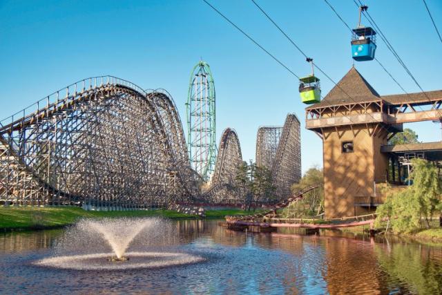 Buy tickets for PASEO A SIX FLAGS PASEO A SIX FLAGS