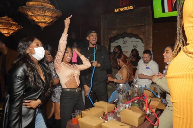 Buy tickets for R&B Sunday Bottomless R&B Sunday Bottomless