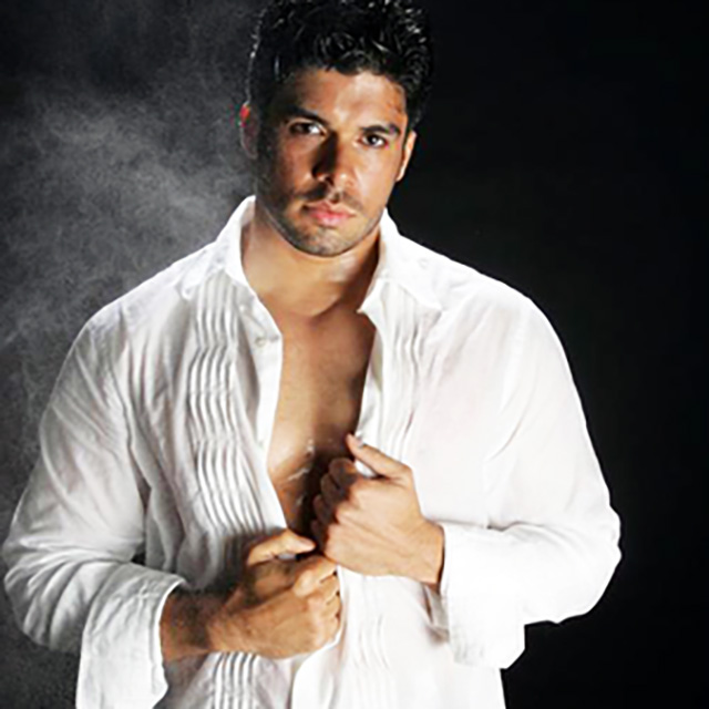 Buy tickets for Jerry Rivera Jerry Rivera