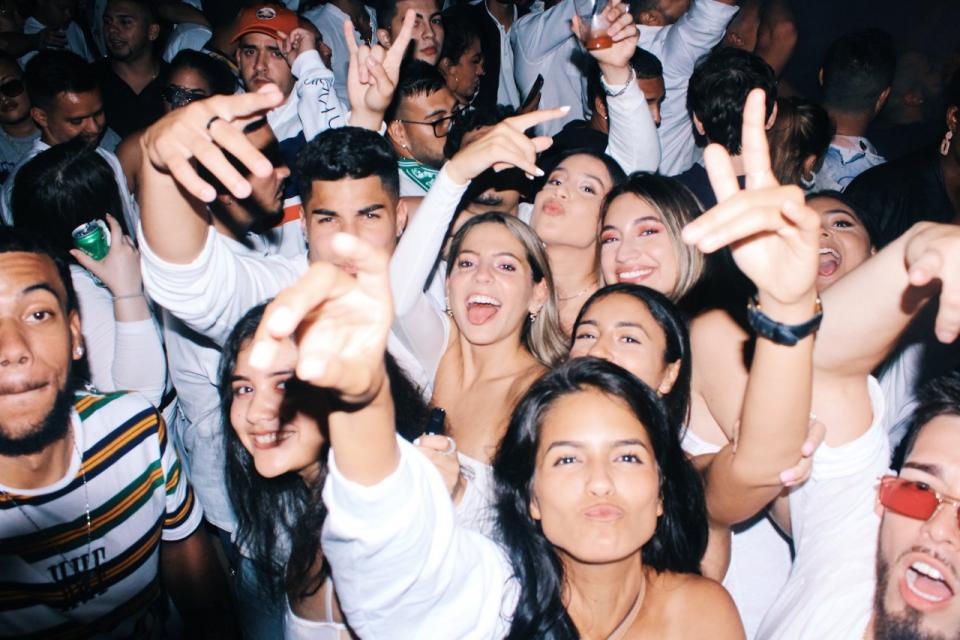 Buy tickets for Crowd Control Cabana Yacht NYC Cruise House Sunday Sunset Cruise 2022 Crowd Control Cabana Yacht NYC Cruise House Sunday Sunset Cruise 2022